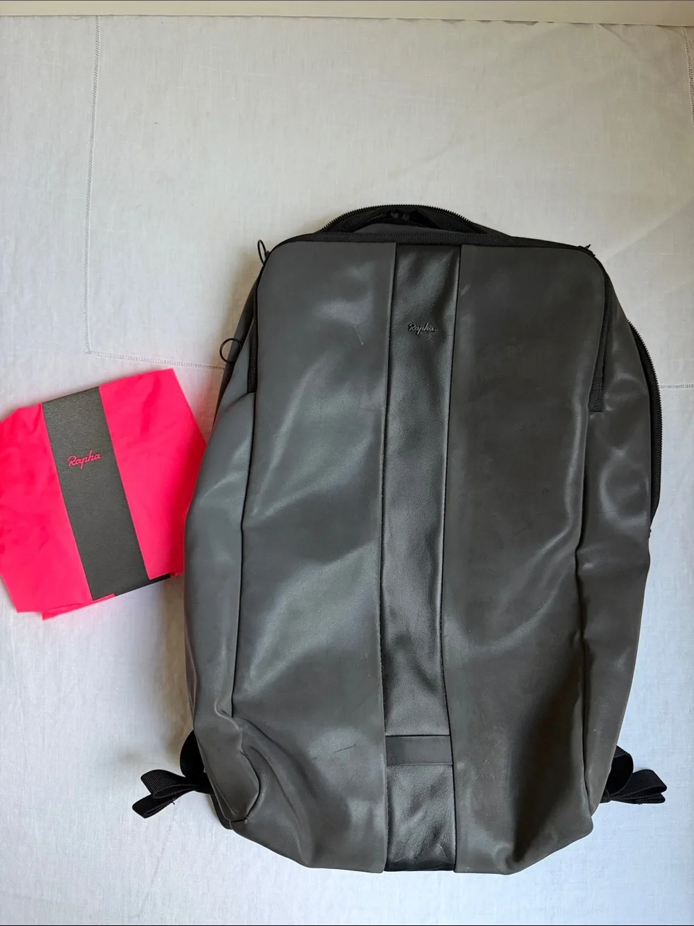 EUC Rapha Travel Backpack 15L bag